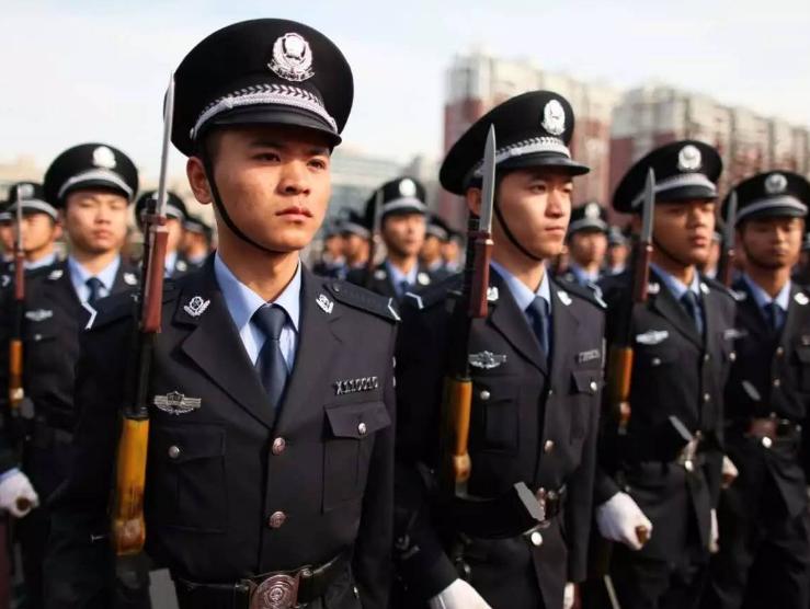 考上公务员的警察岗位怎么样,警校考上警察是事业编还是公务员