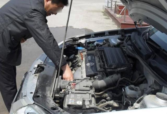 6年跑了12万公里的车算老吗,轿车跑十万公里算不算老车