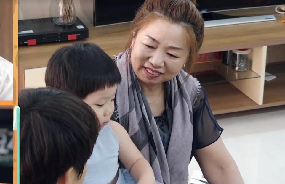 长辈催生张急忙慌，备孕知识慌怎么办，抓住精子存活率很关键