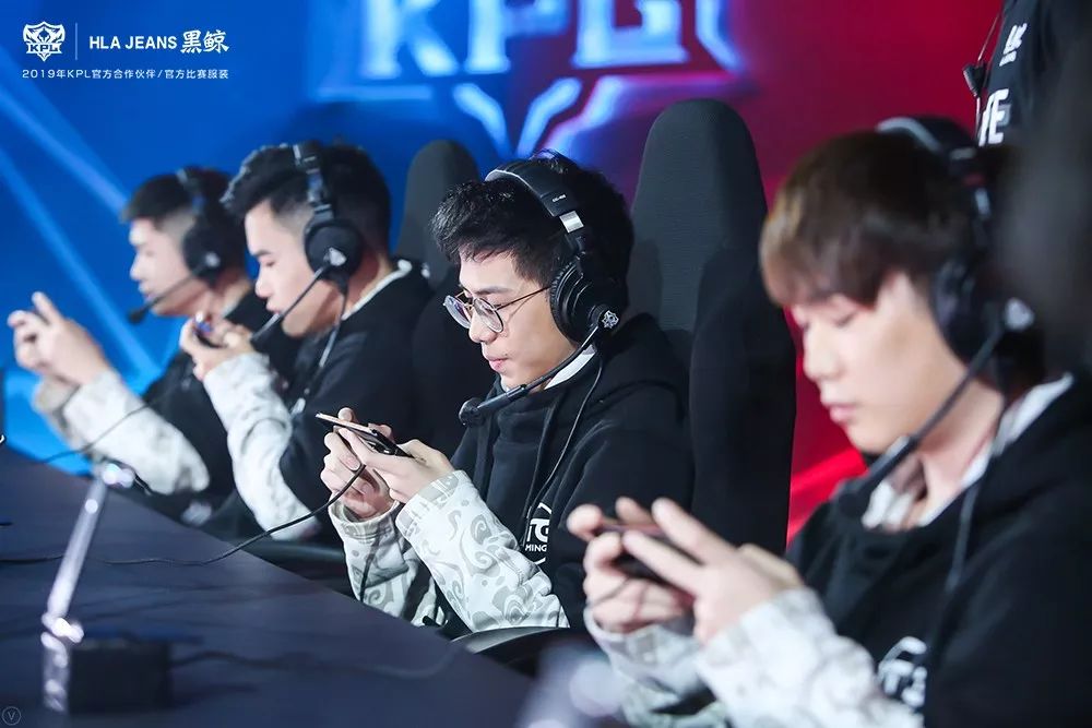 电竞潮牌保真,电竞潮流品牌