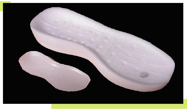 skechers斯凯奇gorunmaxroad6,斯凯奇skechers新年系列2024