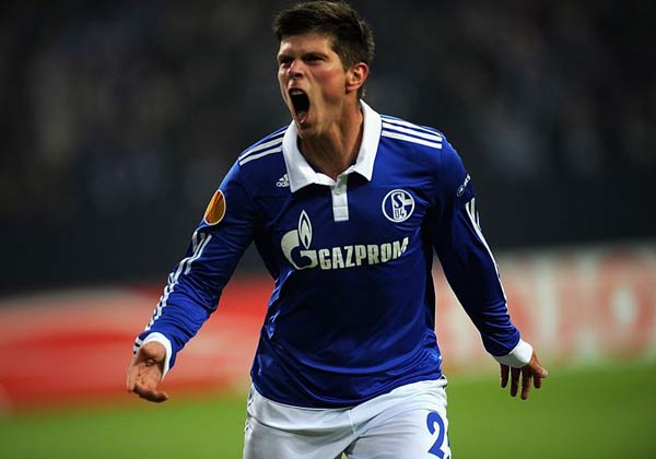 fifa足球世界欧战传奇球员劳尔,欧冠50球梅西