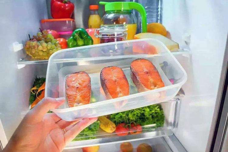 厨房洗手盆下水道有异味怎么办,厨房漏水异味重深度保洁帮你解决