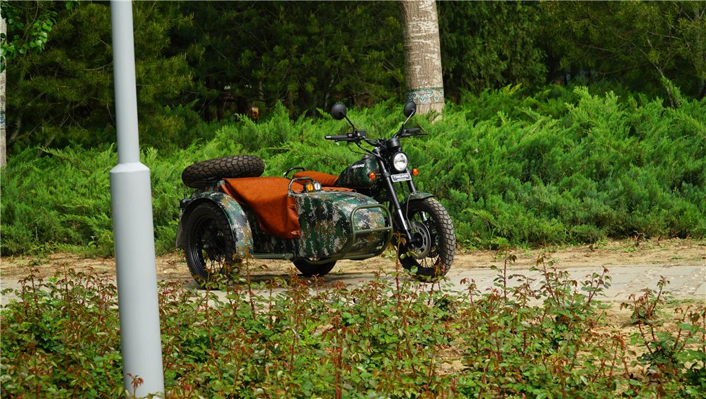 银钢300边三轮复古版缺点,银钢300挎斗三轮摩托车