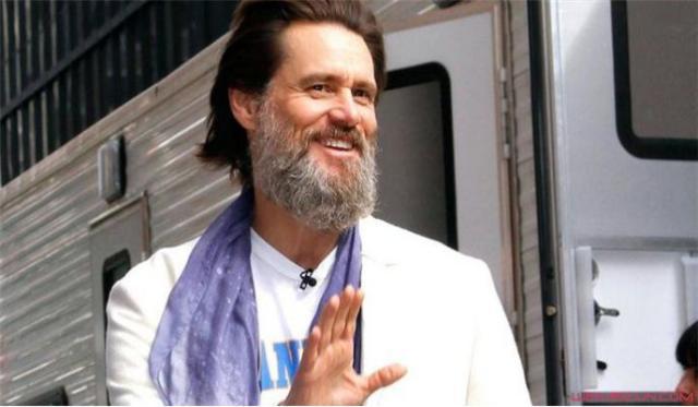 他患有抑郁症，前女友吞药自杀，你不知道的“喜剧”人生