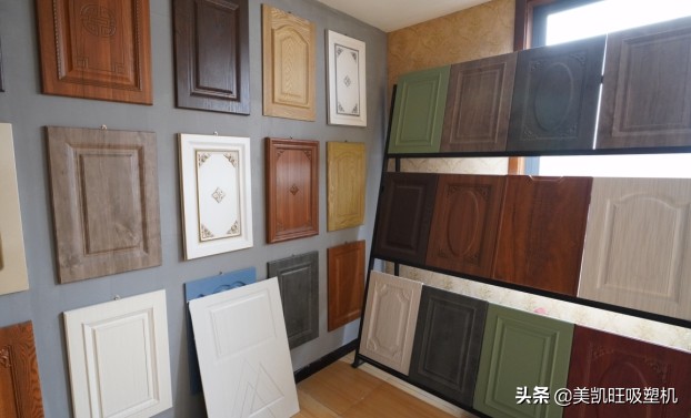 什么是模压门板，模压门如何选购