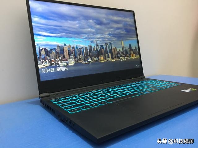 跑分23万电脑值多少钱,跑分23万的手机相当于什么水平