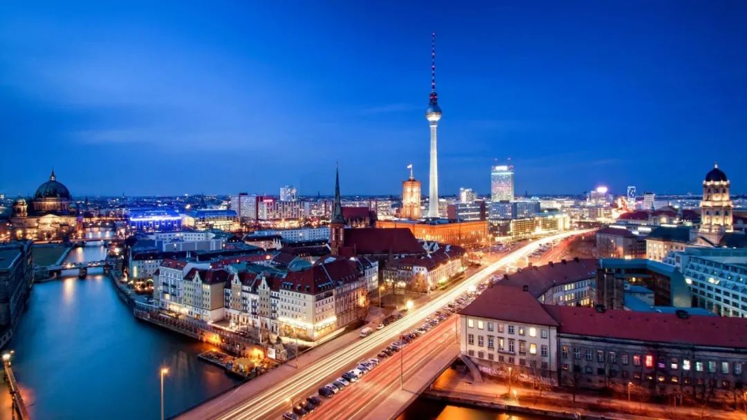 德语两年应该学得会了吧,德语入门从零开始学需要多久