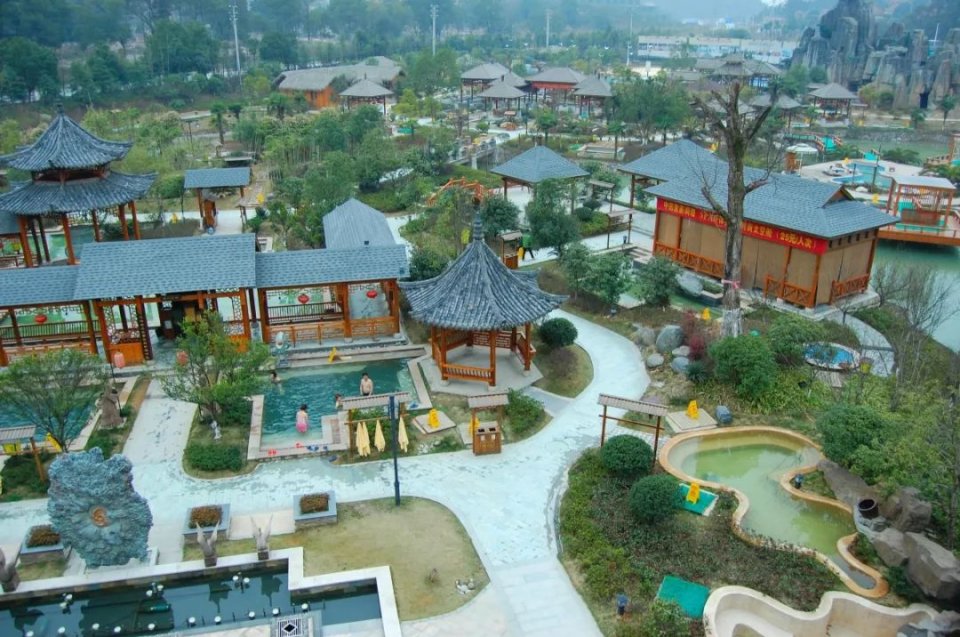 中国十大温泉城市,中国特别有名的十大温泉馆