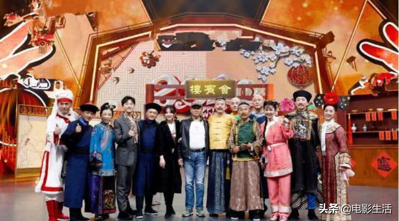 范冰冰晒自拍露出无名指戒指,范冰冰衣着平底鞋无名指戒指抢镜