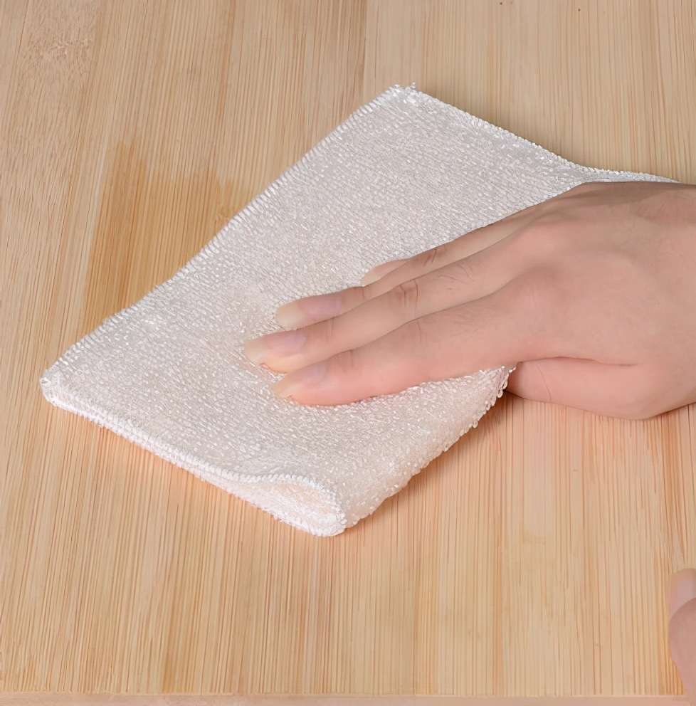 怎么清除宠物的浮毛地板,如何去除屋子里的宠物毛发