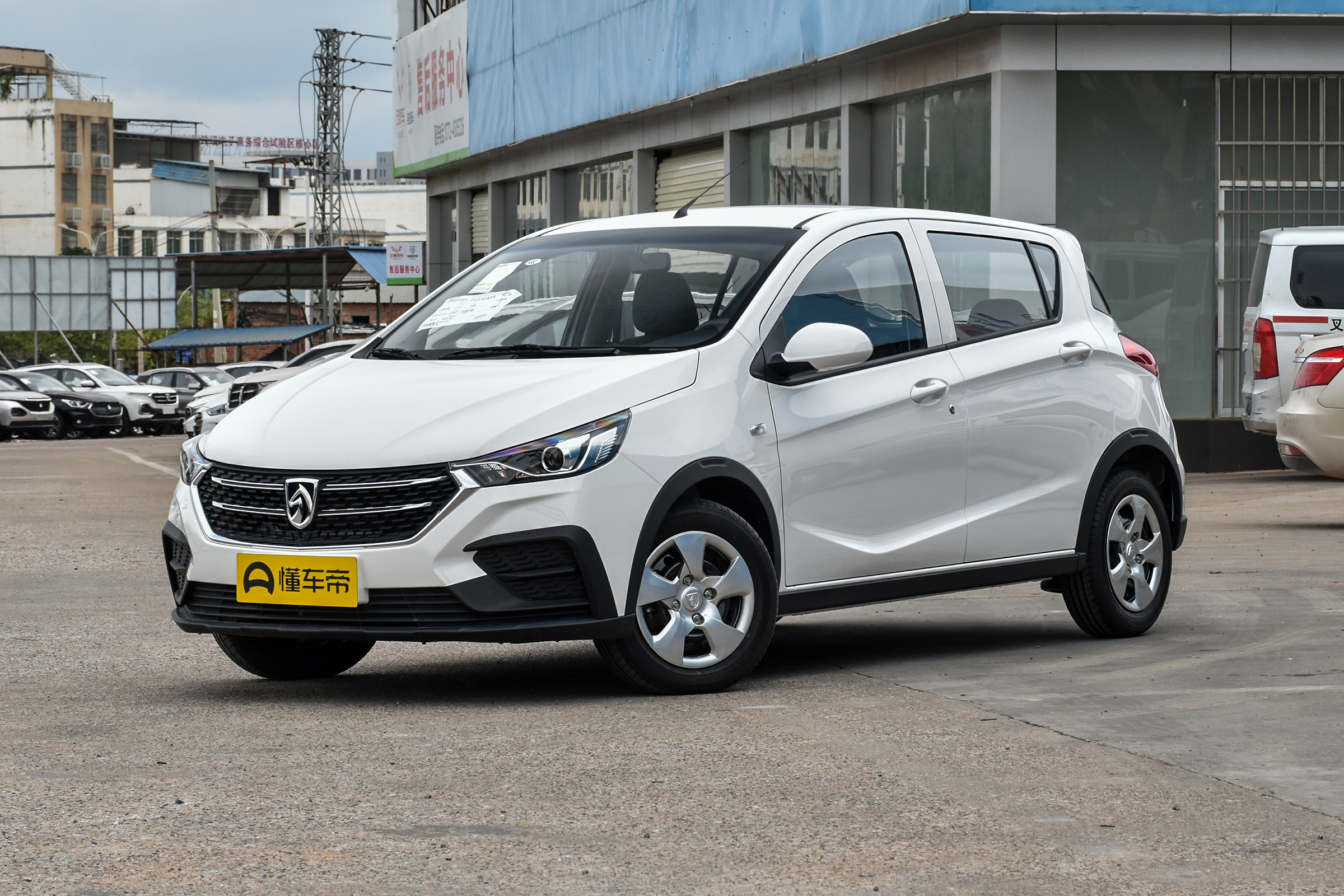 宝骏310和夏利n3哪个更省油,宝骏310动力怎么样