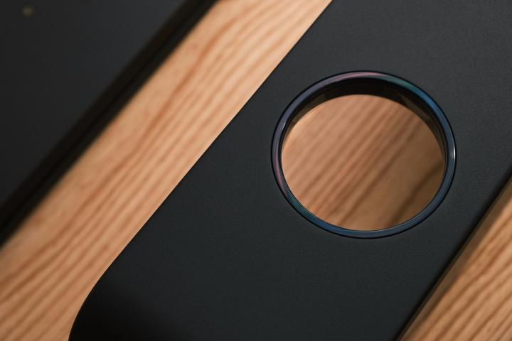 推荐一款简单精致的电脑桌 (实木电脑桌效果图大全2015款)