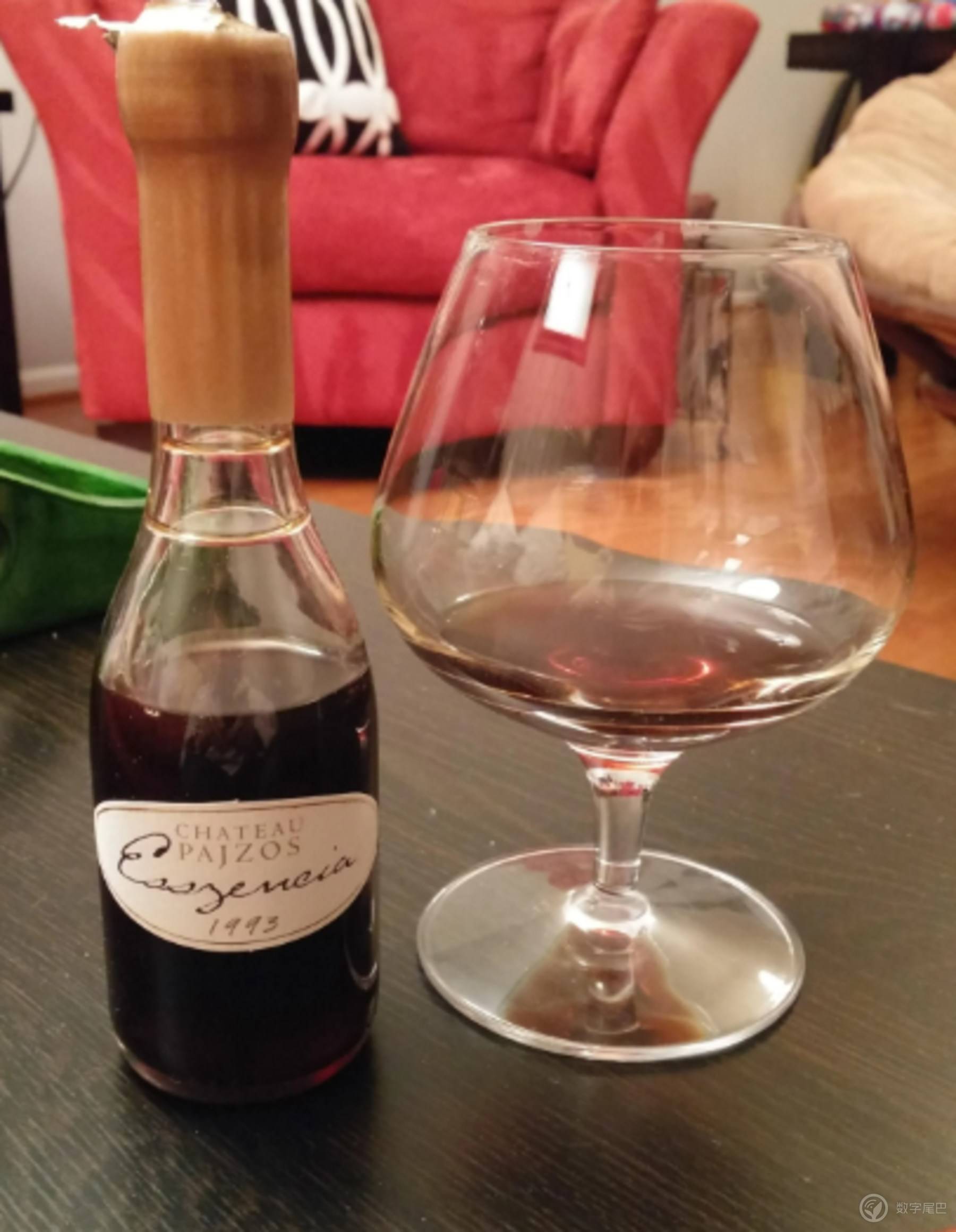 白葡萄酒选购技巧,白葡萄酒如何选购