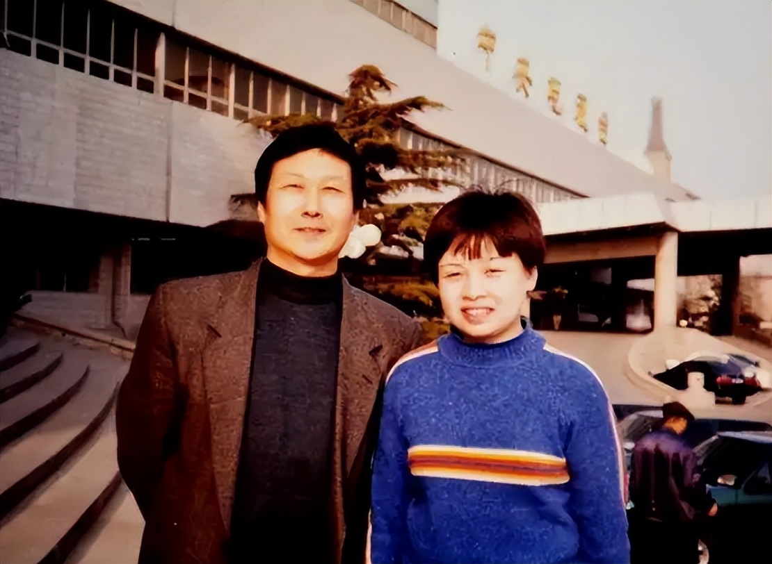 当年李琼为何爆红,歌星李琼是哪一年出生的