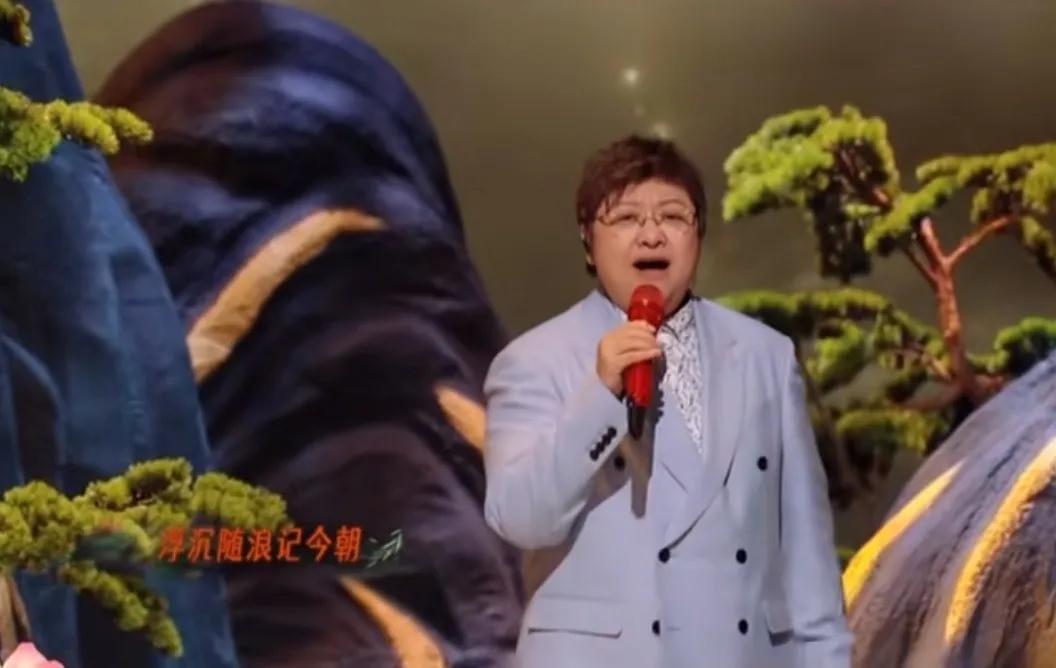 陈丽君韩红沧海一声笑图片,陈丽君和韩红沧海一声笑横屏视频