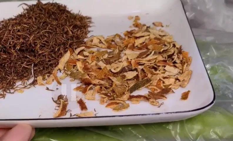 快学！冰箱里放一个它，异味再也不会扑鼻而来，放多少剩菜都不怕