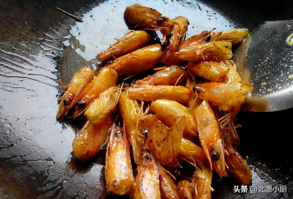 活虾怎么处理做好吃,活虾做白灼虾怎么处理干净