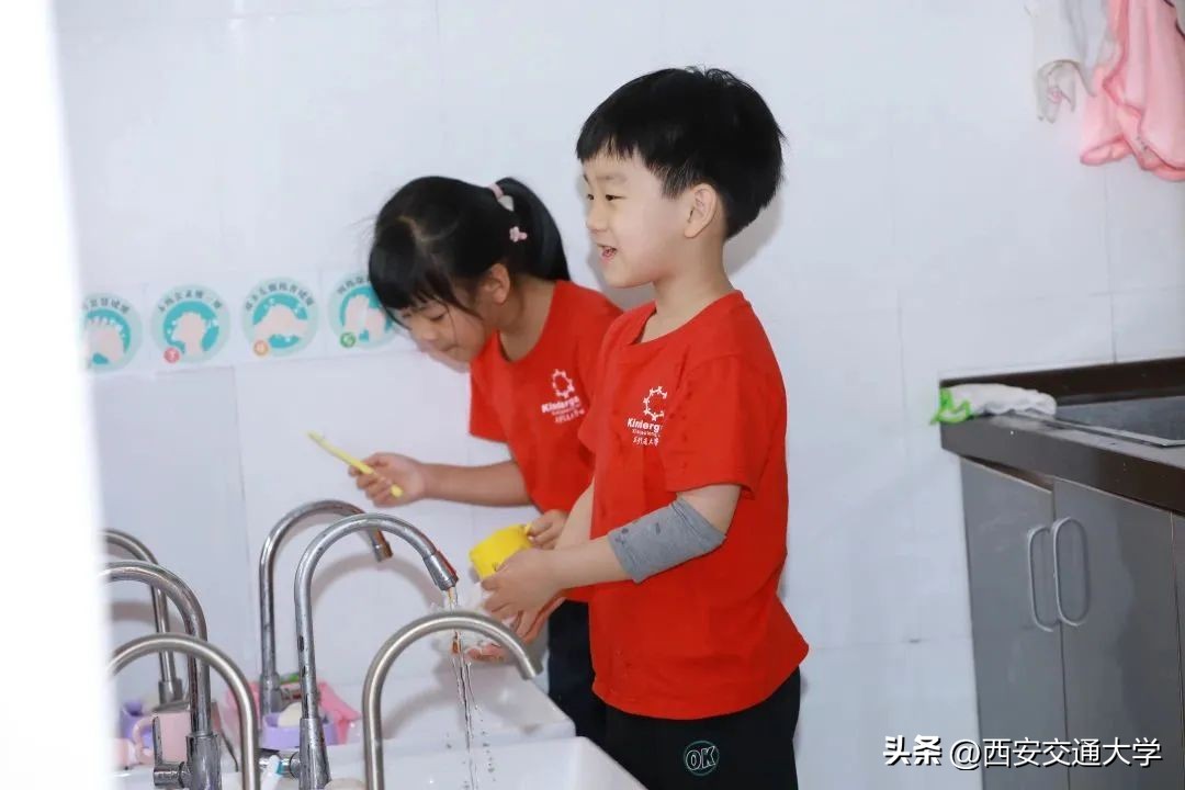 星空寻梦，共赴未来！走进西安交大幼儿园第七届“勇敢者之夜”