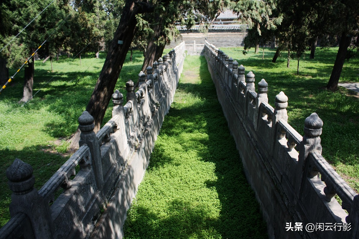 游读曲阜之孔庙第一座大门,山东曲阜最豪华的纪念孔子的宫殿