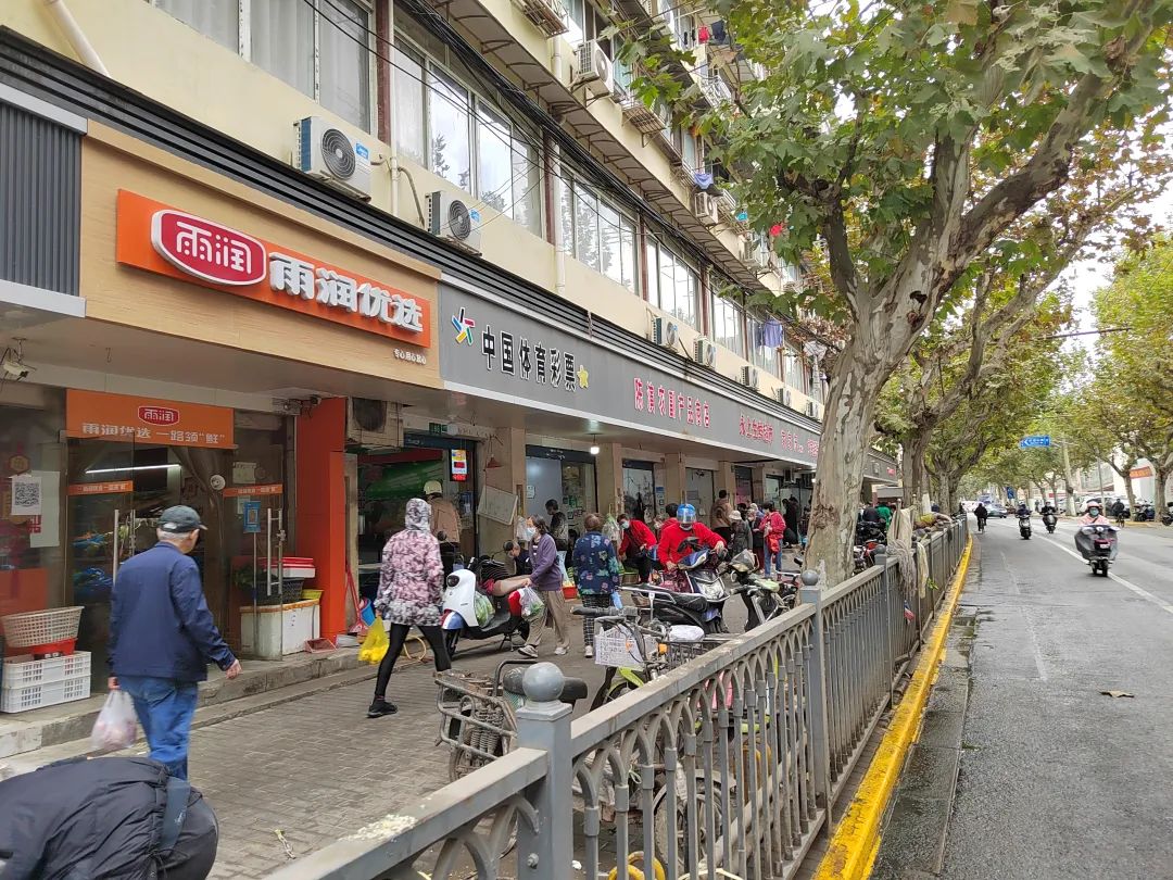 上海杨浦东外滩最好的楼盘 (在普陀武宁买房还是在北外滩买房)