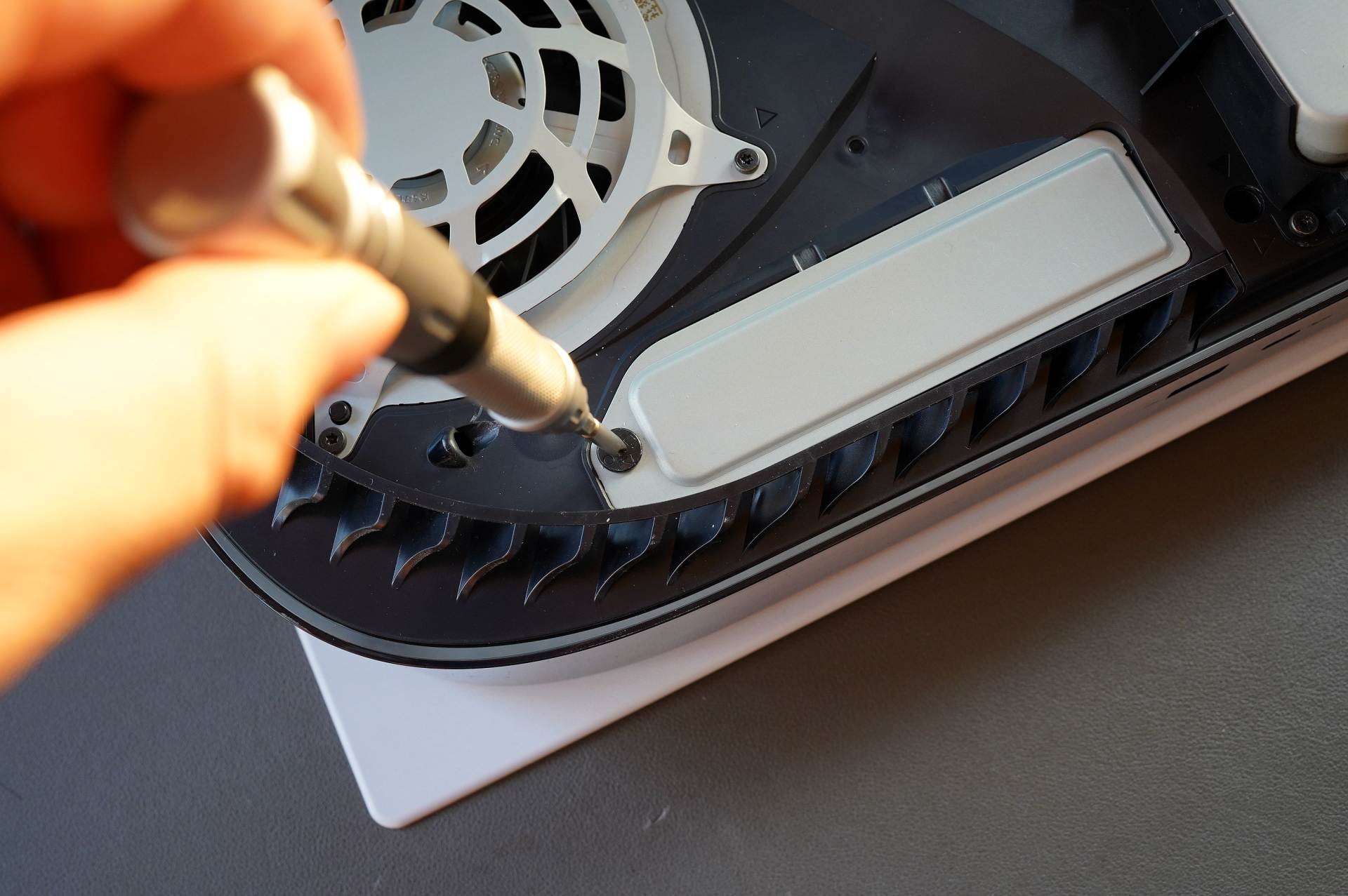 Ps5扩容的基本条件,ps5最新版本支持硬盘扩容了吗