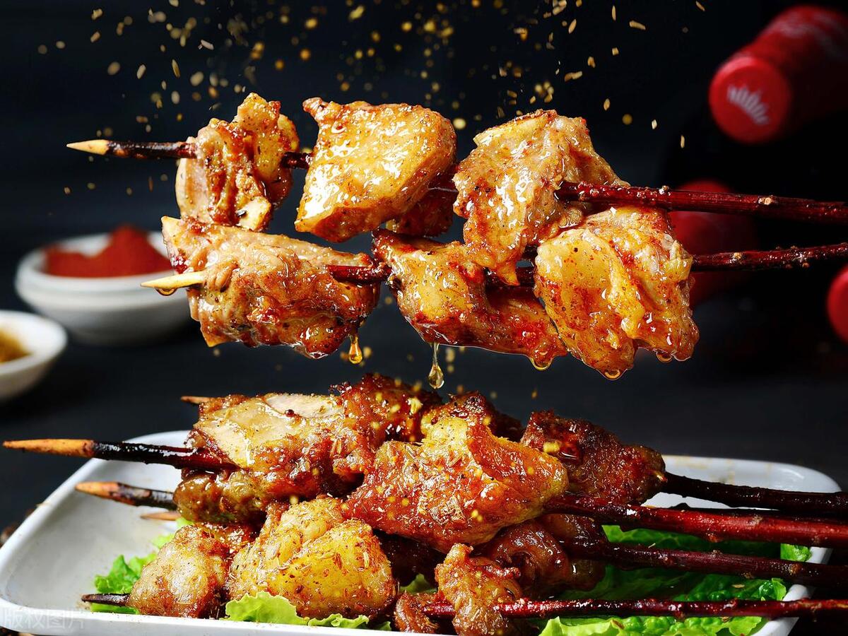 烧烤生意要怎么做才能越做越好,最适合长期做的烧烤生意