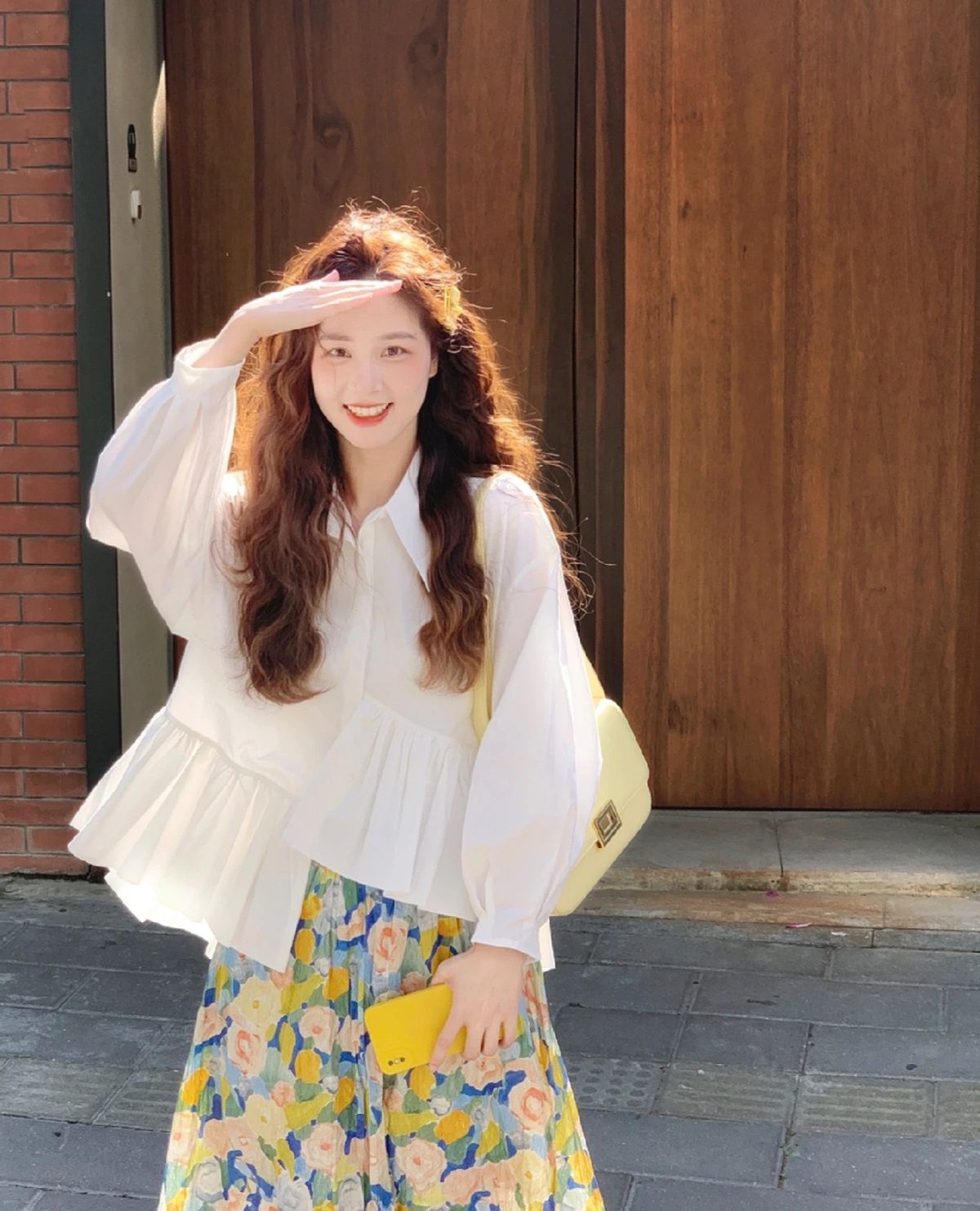 蛋卷发尽显复古质感,厌倦了卷发拉直发