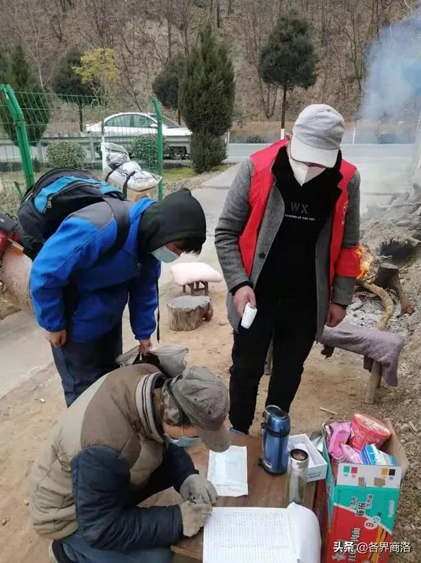 疫情致敬一线工作人员可爱视频,疫情防控致敬白衣天使的视频