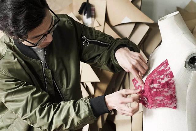 小伙辍学创业收入一个亿,小伙创业卖内衣