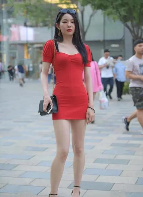 腿长怎么穿搭能展现优势,腿短要避免什么穿搭