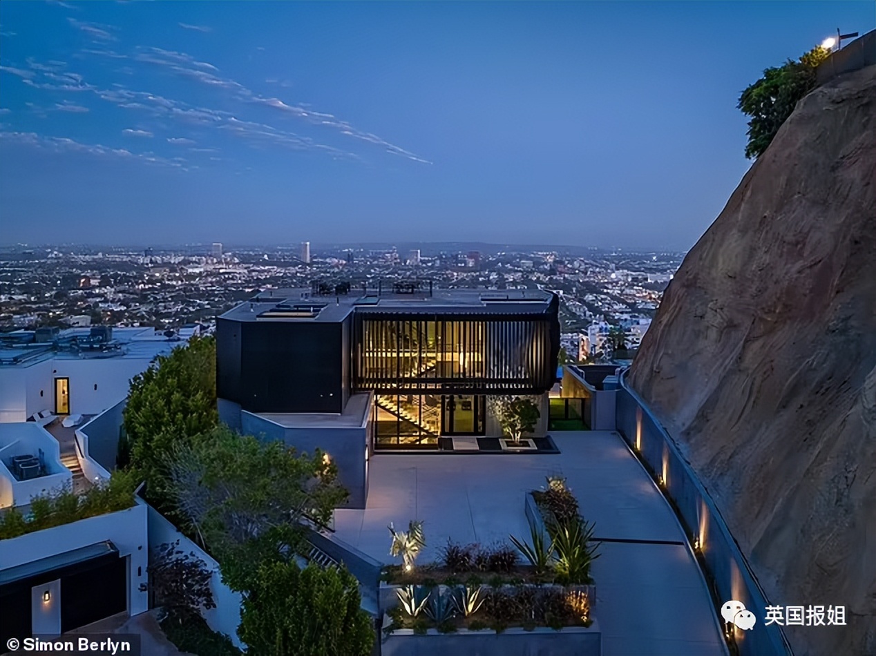 英国男子中彩票挥霍一空,男子买彩票中奖2.19亿元