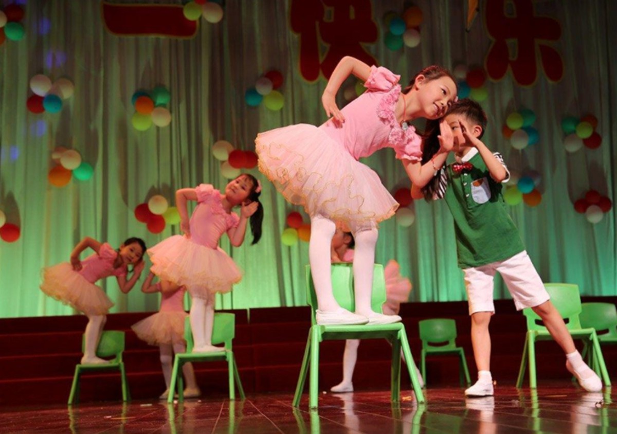 变味的六一,变味的教师节成家长负担