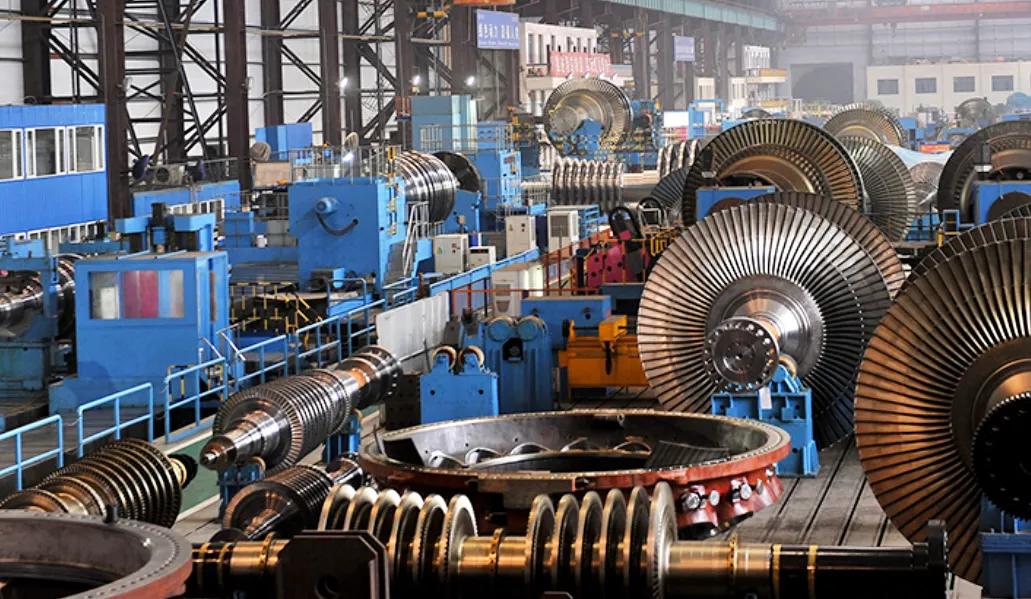 中国目前有几台万吨水压机,大国工匠水压机