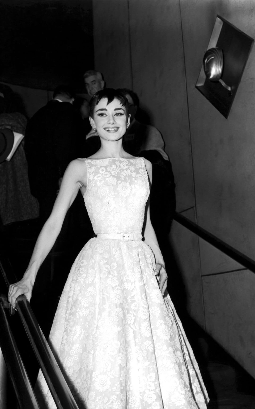 奥斯卡2024颁奖杨紫琼,奥斯卡最佳女主角颁奖杨紫琼