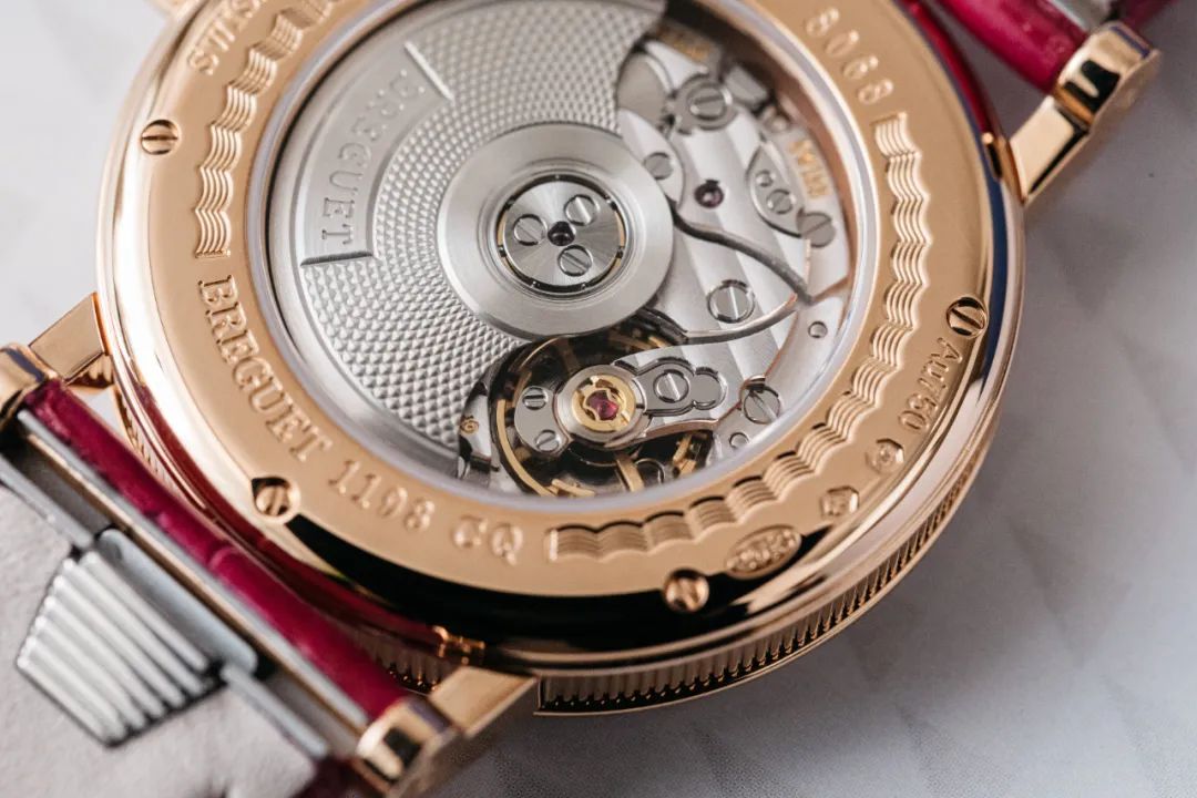 宝玑腕表调日历,宝玑月相表是不是随时间变化