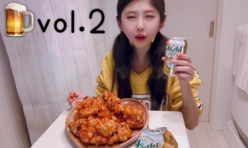 日本大胃王猝逝年仅30岁，生前一次性吃下10斤食物，烟酒全沾