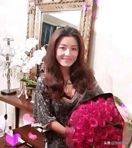 12对著名的“老夫少妻”演绎绝世童话！你相信爱情吗？