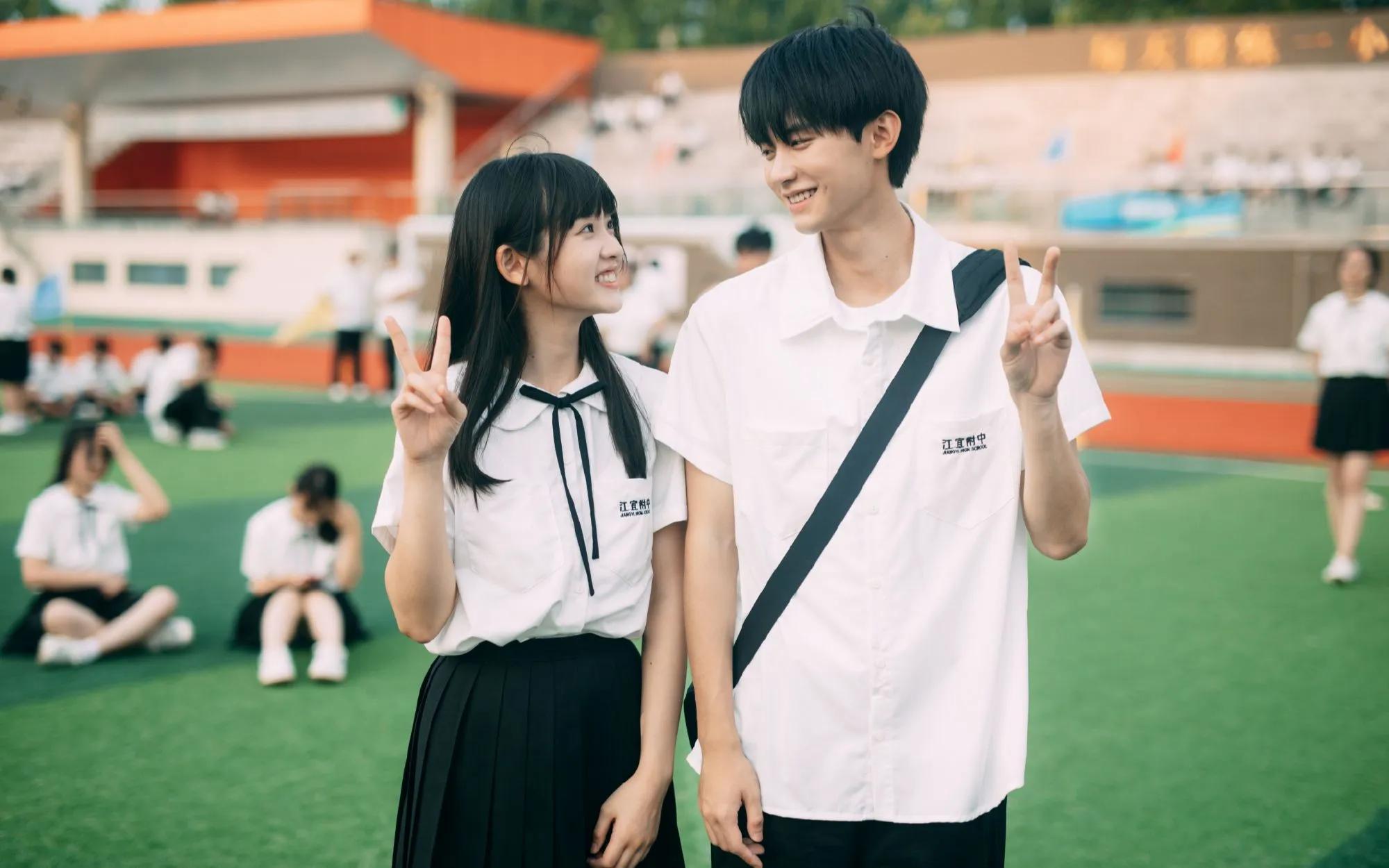 校园剧《当我飞奔向你》今日开播,直球少女和高冷学霸的别样青春