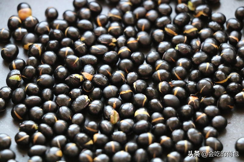 冬天吃黑豆有什么好处,春季吃黑豆怎么吃效果好
