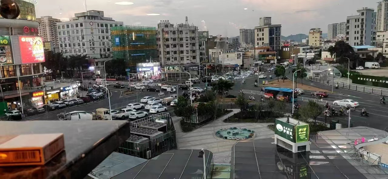 我，00后，在深圳做采购，月薪10000，仅1年时间，就买了一套房子