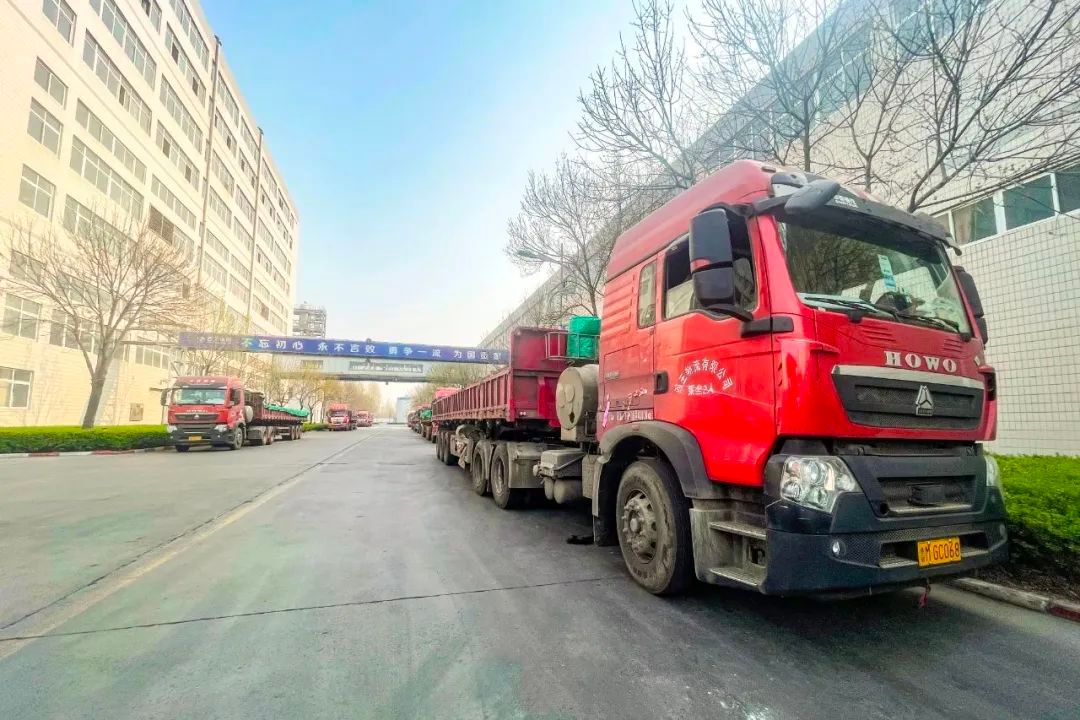 按下加速键吹响冲锋号,按下提速键