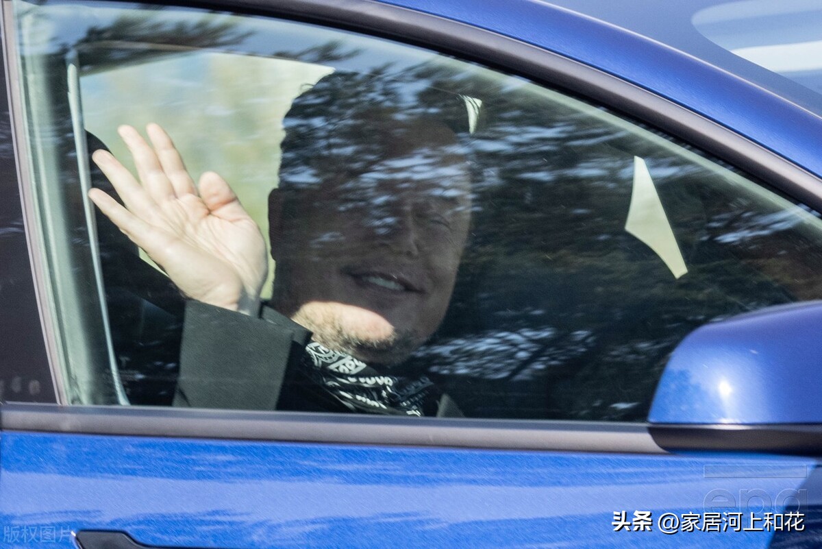 双十一预热当天，苹果手机销售秒破十亿，为何他们不选支持国产？