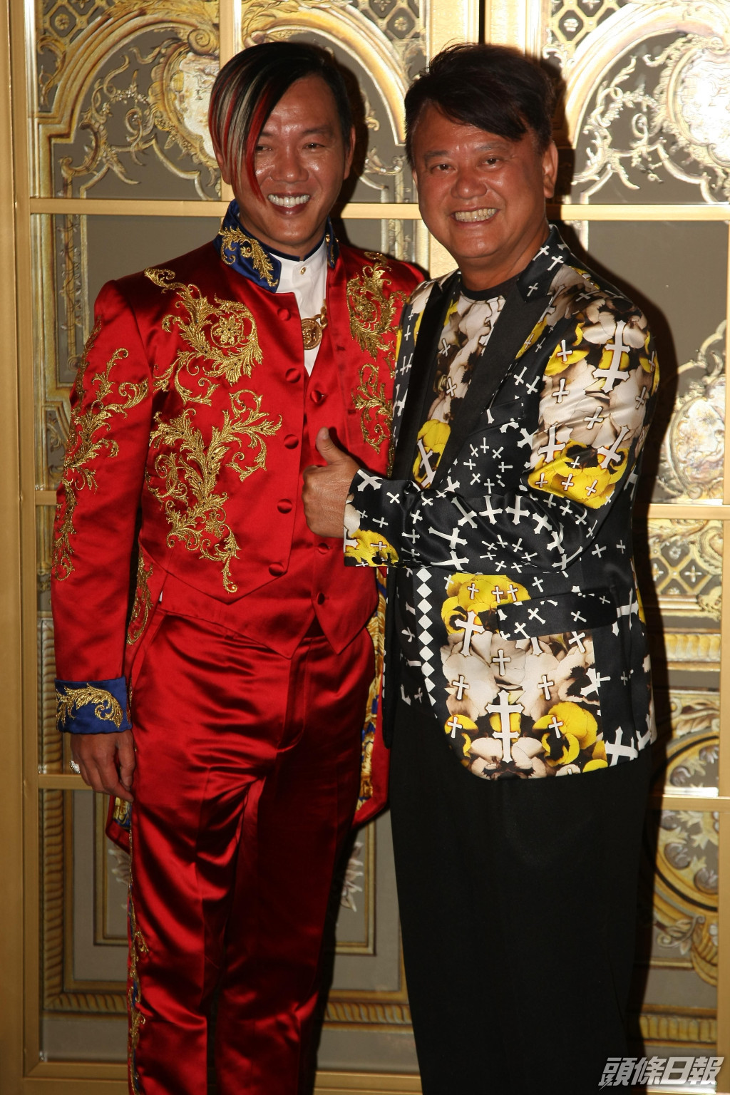 香港亿万富翁豪车,香港富豪一下买40辆劳斯莱斯