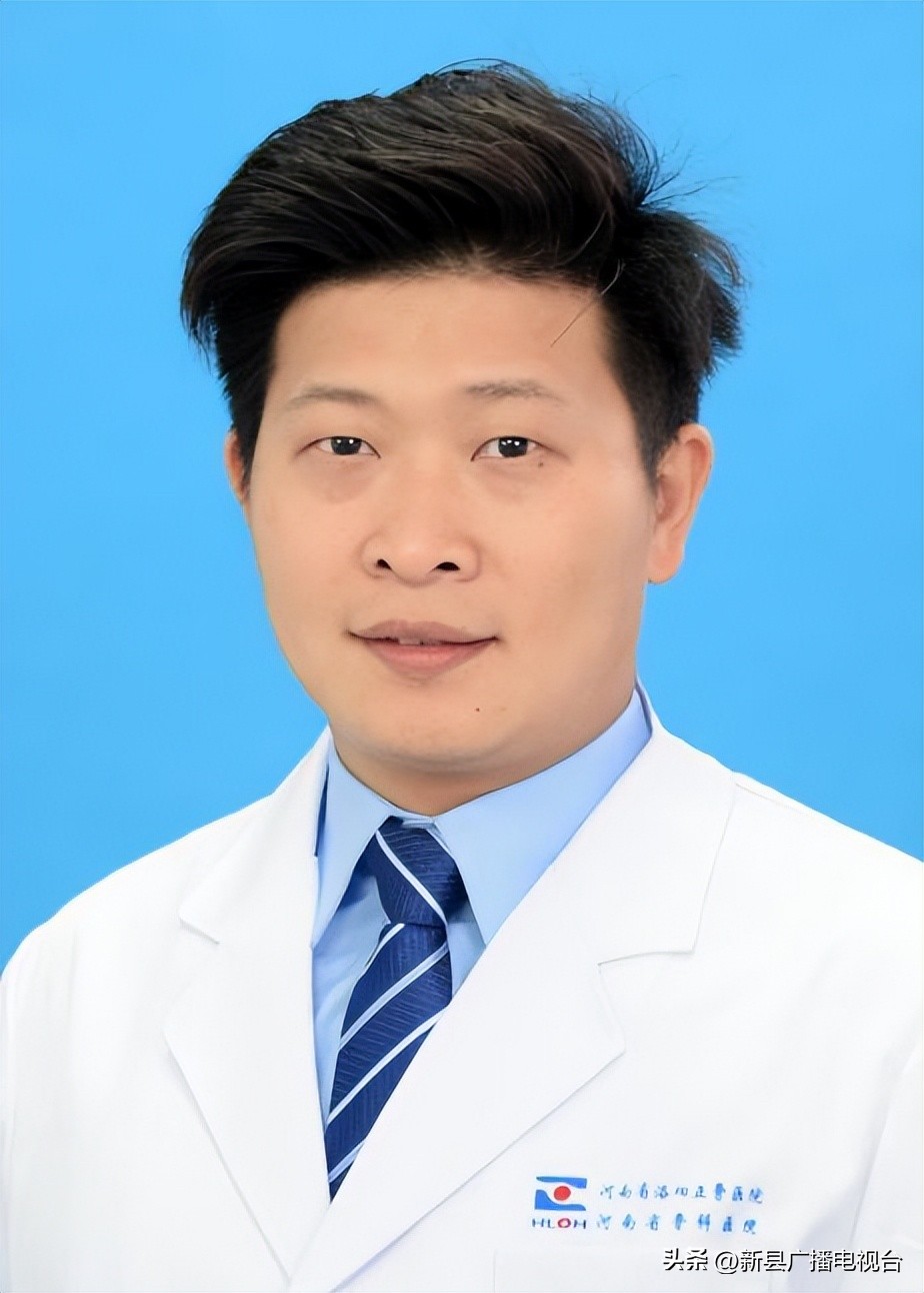 现场有中医专家免费义诊,24小时在线义诊千名医院权威专家