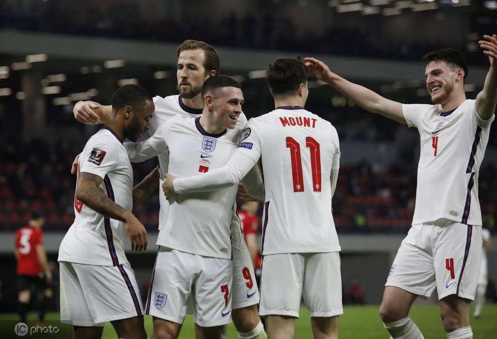 凯恩与冠军无缘,金靴凯恩