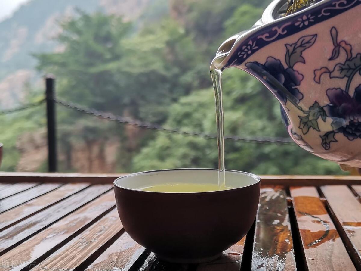 青岛美食攻略最值得去的地方,青岛旅游必去的八个打卡旅游景点