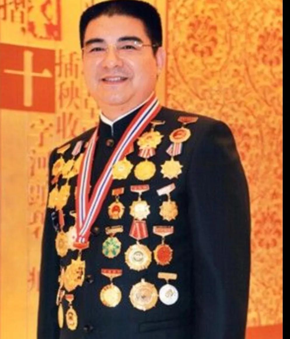 陈光标为什么高调做慈善,从万人敬仰到万人唾弃的六大首富