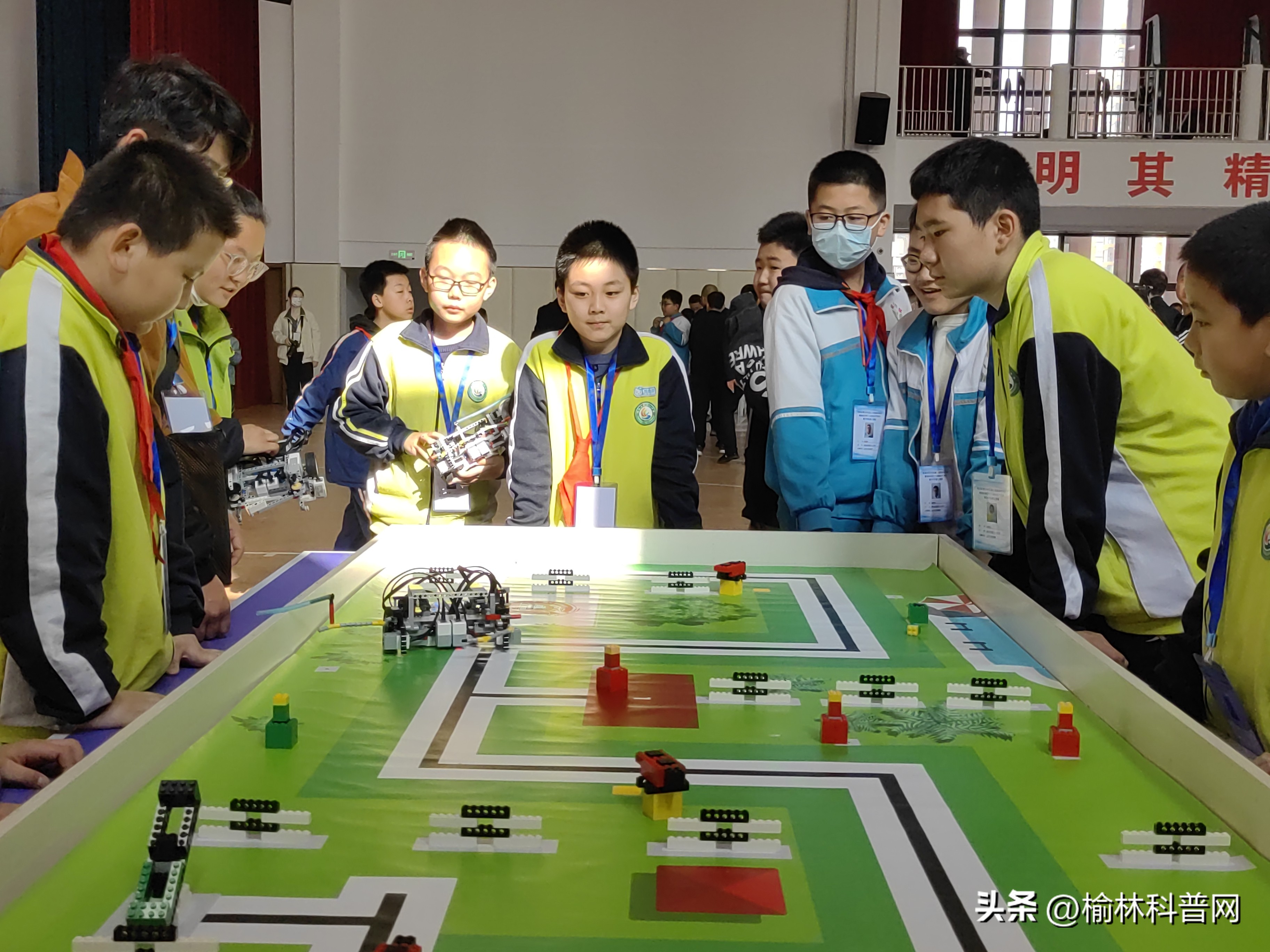 创新科技竞技未来：陕西青少年机器人竞赛榆林赛区暨榆林市第十三届知识产权杯青少年机器人竞赛成功举办