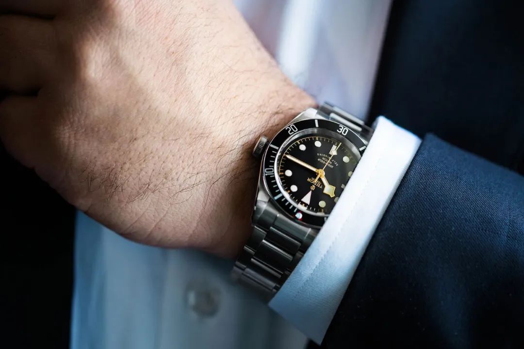 职场戴表指南，从入门到被开除